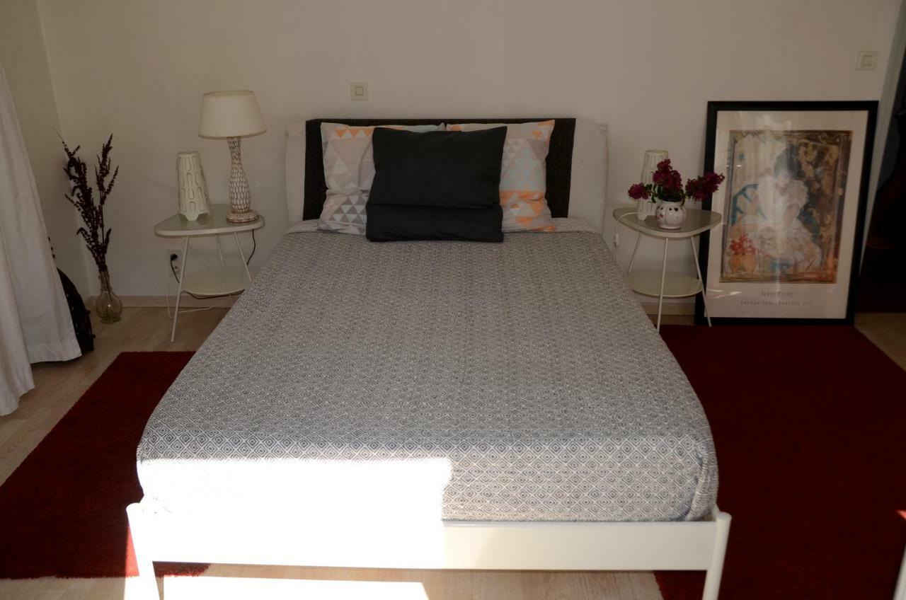 Bel Appartement Villeneuve Les Avignon エクステリア 写真
