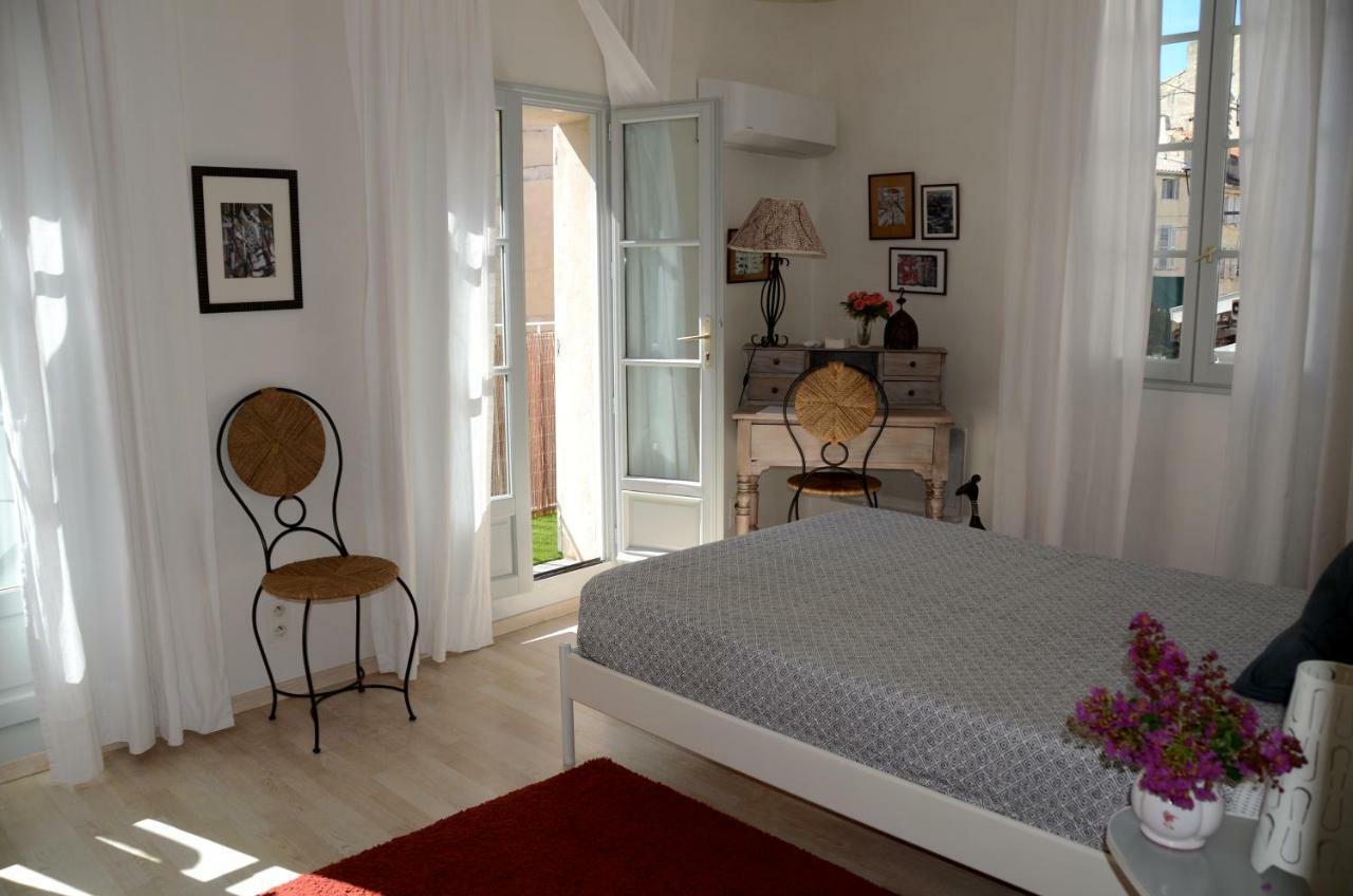 Bel Appartement Villeneuve Les Avignon エクステリア 写真