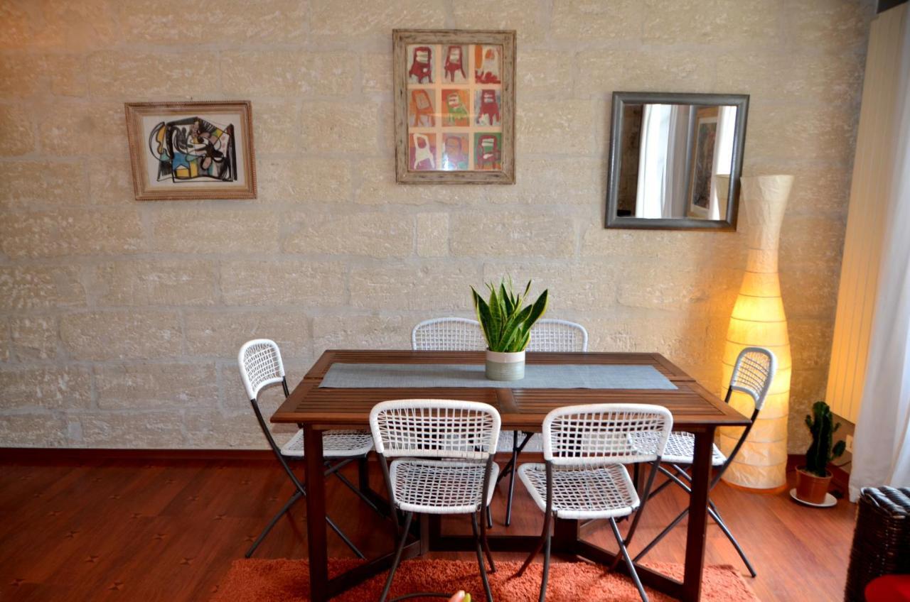 Bel Appartement Villeneuve Les Avignon エクステリア 写真